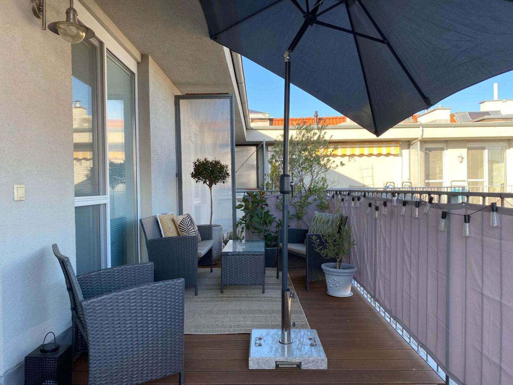 Apartment Maisonette With Terrace Pressburg